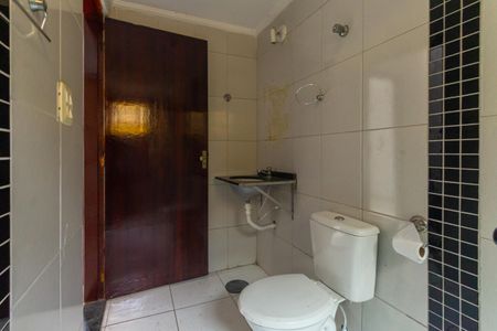 Casa de condomínio para alugar com 90m², 2 quartos e 1 vaga Casa de condomínio para alugar com 90m², 2 quartos e 1 vagaBanheiro Social