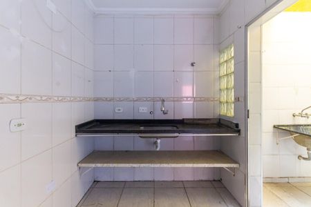 Casa de condomínio para alugar com 90m², 2 quartos e 2 vagasCozinha 