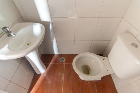 Casa de condomínio para alugar com 90m², 2 quartos e 2 vagasBanheiro Social