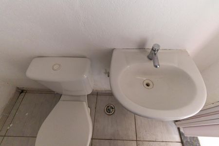 Casa de condomínio para alugar com 90m², 2 quartos e 2 vagasLavabo