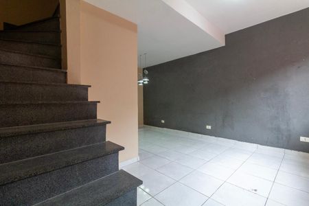 Casa de condomínio para alugar com 90m², 2 quartos e 1 vaga Casa de condomínio para alugar com 90m², 2 quartos e 1 vagaSala