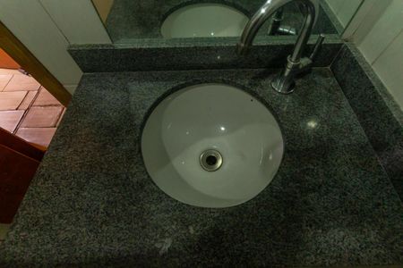 Casa de condomínio para alugar com 90m², 3 quartos e 1 vaga Casa de condomínio para alugar com 90m², 3 quartos e 1 vagaBanheiro Social