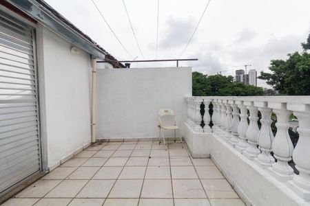 Casa de condomínio para alugar com 90m², 2 quartos e 1 vaga Casa de condomínio para alugar com 90m², 2 quartos e 1 vagaVaranda