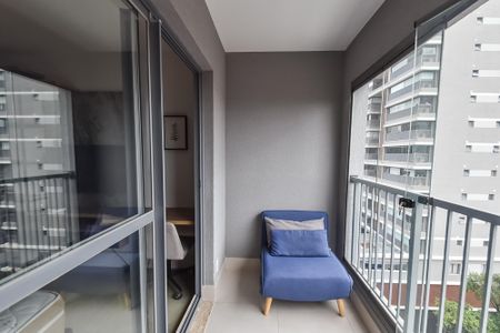 Studio para alugar com 26m², 1 quarto e sem vaga Studio para alugar com 26m², 1 quarto e sem vagaVaranda