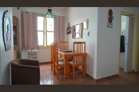 Apartamento para alugar com 76m², 2 quartos e sem vaga Apartamento para alugar com 76m², 2 quartos e sem vagaSala