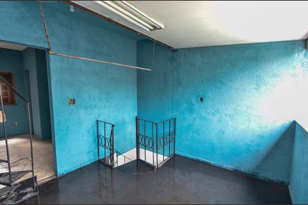 Casa à venda com 150m², 3 quartos e 2 vagas Casa à venda com 150m², 3 quartos e 2 vagasÁrea de Serviço