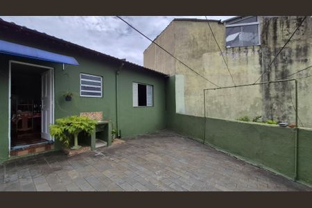 Casa à venda com 280m², 2 quartos e 6 vagasÁrea de serviço 