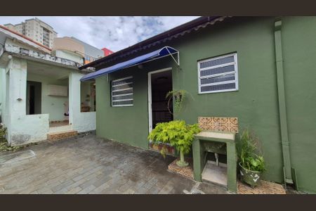 Casa à venda com 280m², 2 quartos e 6 vagasÁrea de serviço 