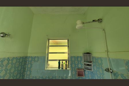 Casa à venda com 280m², 2 quartos e 6 vagasBanheiro 