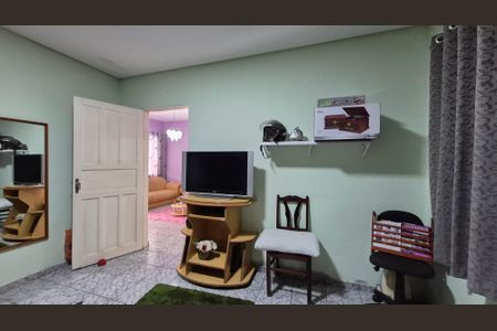 Casa à venda com 280m², 2 quartos e 6 vagasQuarto 2