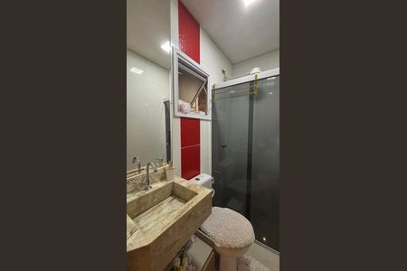 Apartamento à venda com 59m², 2 quartos e 1 vaga Apartamento à venda com 59m², 2 quartos e 1 vagaBanheiro