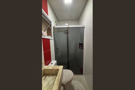 Banheiro de apartamento à venda com 2 quartos, 59m² em Utinga, Santo André