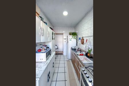 Apartamento à venda com 64m², 2 quartos e 1 vagaCozinha