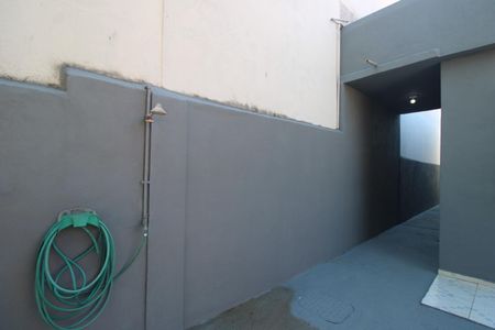 Casa para alugar com 80m², 3 quartos e 2 vagasQuintal