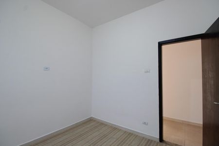 Casa para alugar com 80m², 3 quartos e 2 vagasQuarto 2
