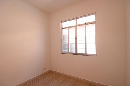 Casa para alugar com 80m², 3 quartos e 2 vagasQuarto 3