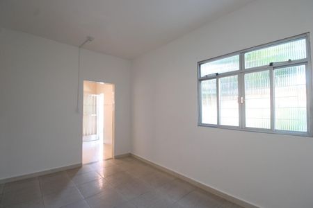 Casa para alugar com 80m², 3 quartos e 2 vagasCozinha - Copa