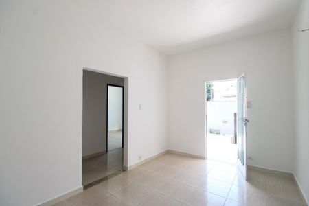 Sala de casa para alugar com 3 quartos, 80m² em Curicica, Rio de Janeiro