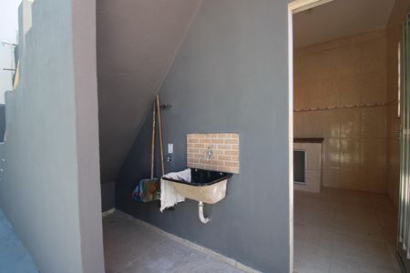 Casa para alugar com 80m², 3 quartos e 2 vagasÁrea de serviço 