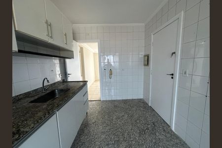 Apartamento para alugar com 95m², 3 quartos e 2 vagasCozinha