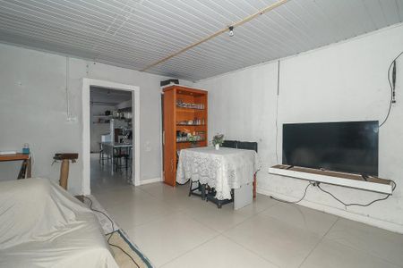 Sala de casa à venda com 2 quartos, 120m² em Mário Quintana, Porto Alegre