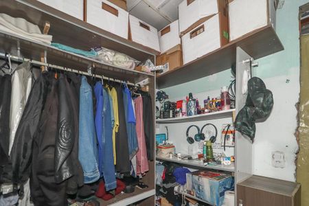 Quarto 2 de casa à venda com 2 quartos, 120m² em Mário Quintana, Porto Alegre