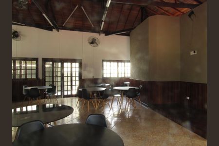 Apartamento para alugar com 63m², 2 quartos e 1 vagaÁrea comum - Salão de festas