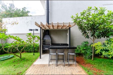 Apartamento para alugar com 34m², 2 quartos e sem vagaÁrea comum - Churrasqueira 2