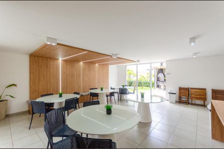 Apartamento para alugar com 34m², 2 quartos e sem vagaÁrea comum - Churrasqueira 2