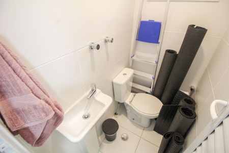 Apartamento à venda com 133m², 2 quartos e 2 vagasÁrea de Serviço - Banheiro 4