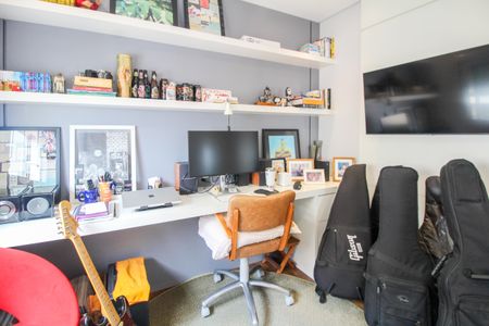 Apartamento à venda com 133m², 2 quartos e 2 vagasSuite 2
