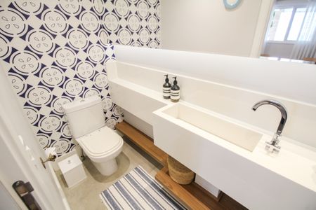 Apartamento à venda com 133m², 2 quartos e 2 vagasBanheiro 3 - Lavabo