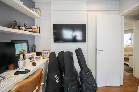Apartamento à venda com 133m², 2 quartos e 2 vagasSuite 2