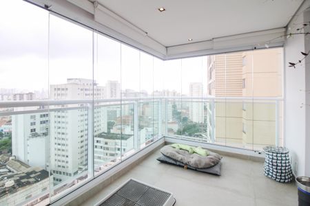 Apartamento à venda com 133m², 2 quartos e 2 vagasVaranda