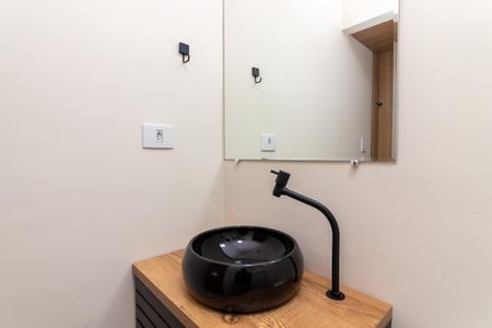 Apartamento para alugar com 26m², 1 quarto e sem vaga Apartamento para alugar com 26m², 1 quarto e sem vagaBanheiro da Suíte