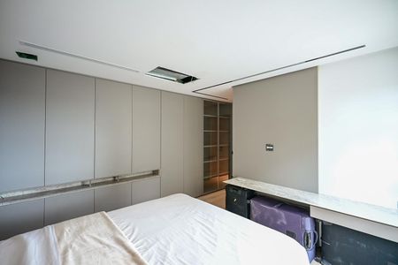 Apartamento à venda com 233m², 3 quartos e 4 vagasSuíte 2