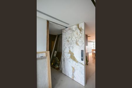 Apartamento à venda com 233m², 3 quartos e 4 vagasHall Privativo