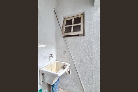 Casa à venda com 72m², 2 quartos e sem vaga Casa à venda com 72m², 2 quartos e sem vagaÁrea externa