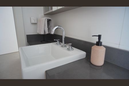 Casa à venda com 380m², 3 quartos e 2 vagas Casa à venda com 380m², 3 quartos e 2 vagasSuíte 2