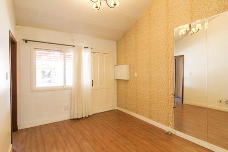 Sala de casa de condomínio à venda com 2 quartos, 80m² em Niterói, Canoas