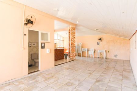 Casa de condomínio à venda com 80m², 2 quartos e 1 vaga Casa de condomínio à venda com 80m², 2 quartos e 1 vagaÁrea comum - Salão de festas