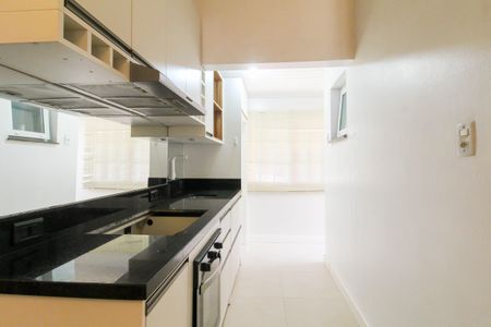 Casa de condomínio à venda com 80m², 2 quartos e 1 vaga Casa de condomínio à venda com 80m², 2 quartos e 1 vagaCozinha