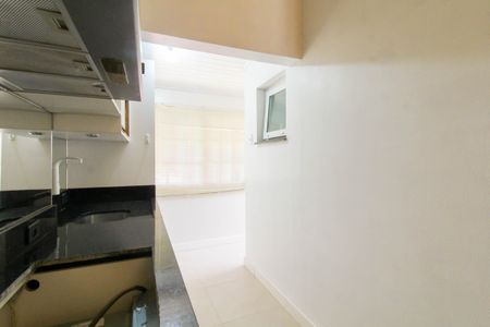 Casa de condomínio à venda com 80m², 2 quartos e 1 vaga Casa de condomínio à venda com 80m², 2 quartos e 1 vagaCozinha