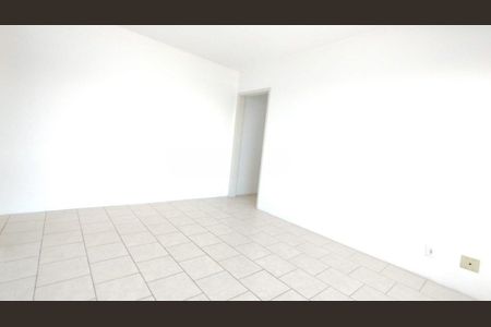 Sala  de apartamento para alugar com 1 quarto, 50m² em Partenon, Porto Alegre