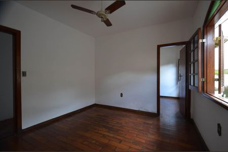 Sala de casa para alugar com 1 quarto, 75m² em Boa Vista, Belo Horizonte