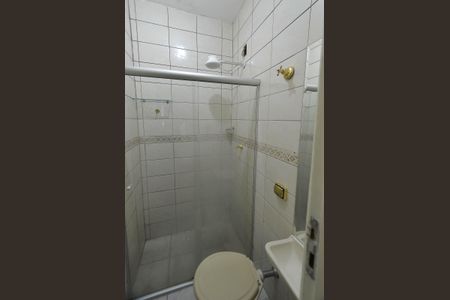 Banheiro de casa para alugar com 1 quarto, 75m² em Boa Vista, Belo Horizonte