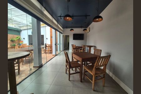 Casa para alugar com 281m², 3 quartos e 5 vagas Casa para alugar com 281m², 3 quartos e 5 vagasSala de Jantar