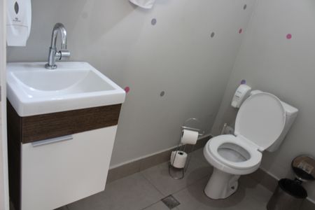 Casa para alugar com 281m², 3 quartos e 5 vagasBanheiro 3