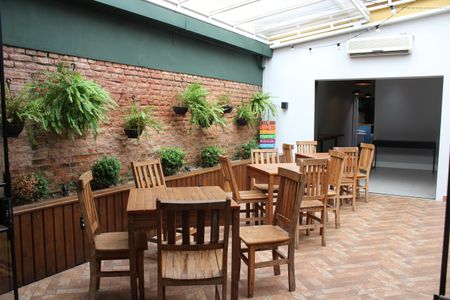 Casa para alugar com 281m², 3 quartos e 5 vagasJardim De Inverno