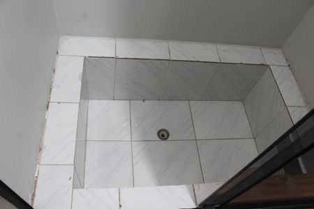 Casa para alugar com 281m², 3 quartos e 5 vagasBanheiro 1